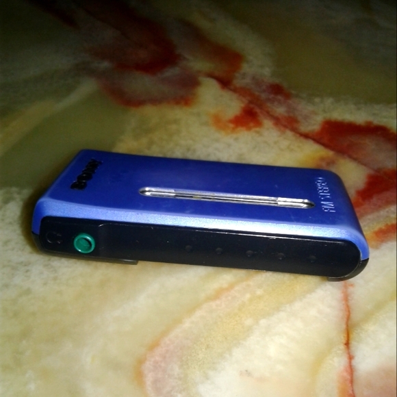 Sony SRF-S84 FM/AM stereo Super Compact Radio Walkman blue belt clip - Picture 3 of 5